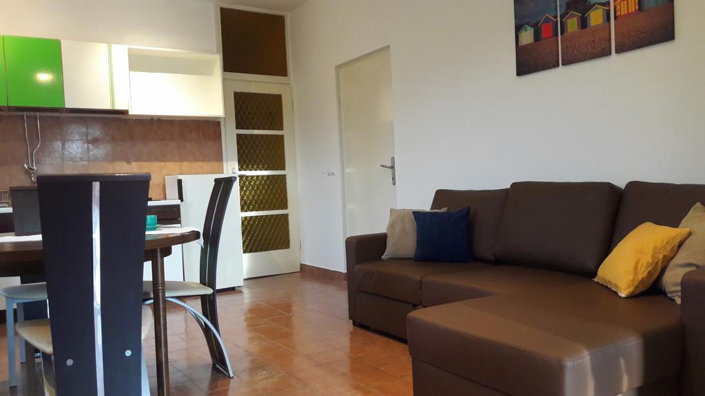 Countryside Family Retreat Apartment Sibenik Exterior photo